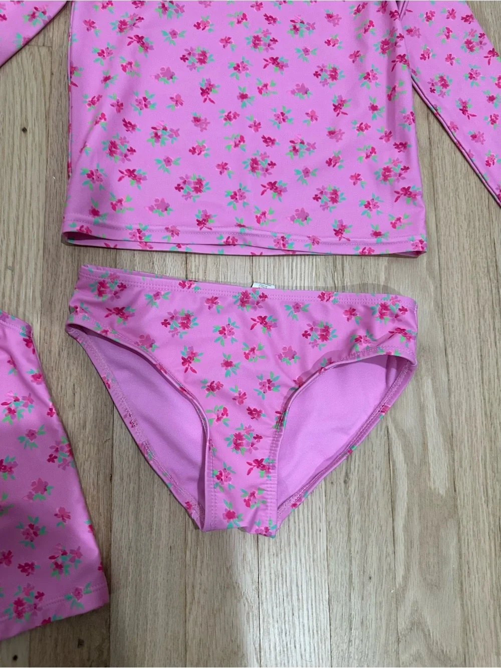 Kids Pink Floral Three-Piece Swim Set - Rash Guard, Tankini, Bottoms